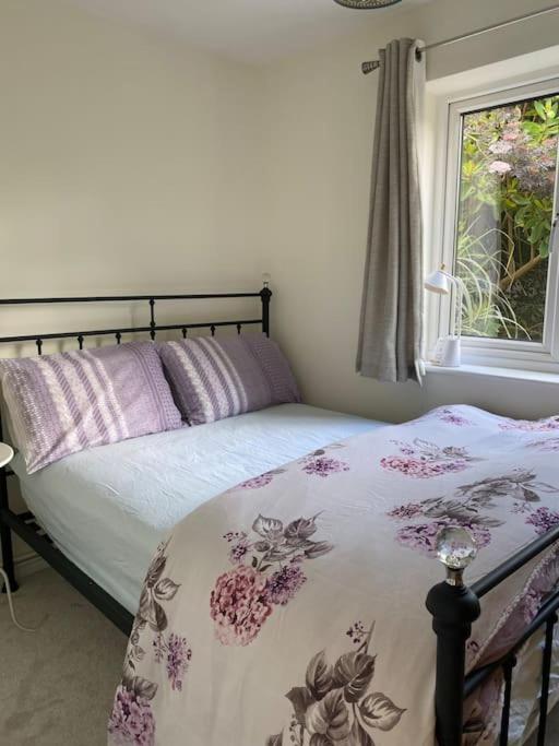 Holiday home Cosy With Private Access And Kitchenette In Guildford (adults Only)
