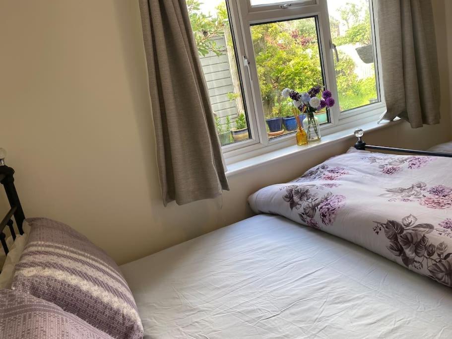 Holiday home Cosy With Private Access And Kitchenette In Guildford (adults Only) Worplesdon